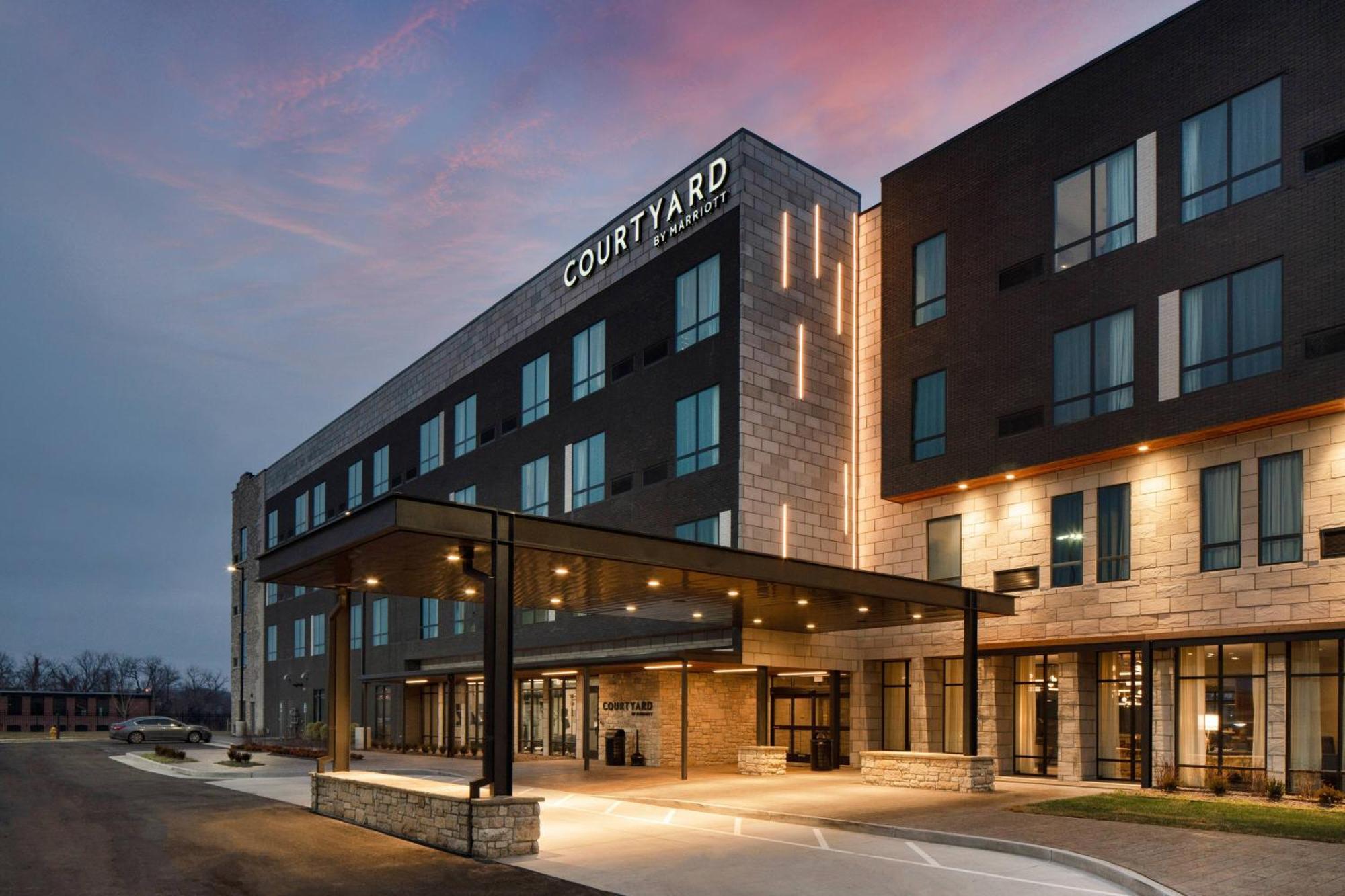 Courtyard By Marriott ジェファーソンシティ エクステリア 写真